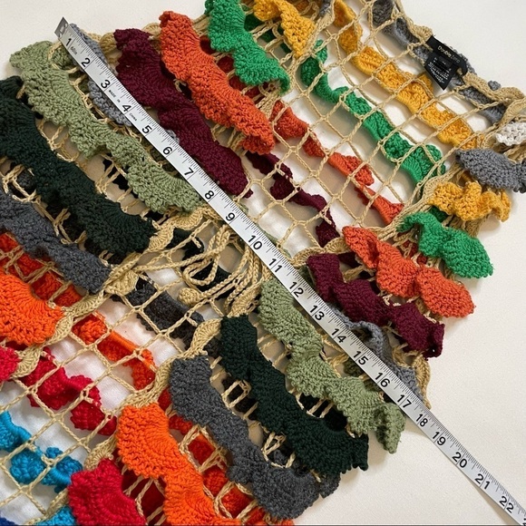 Crochet open front  scalloped vest medium - Picture 13 of 14